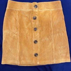 Cute, soft brown/orange skirt